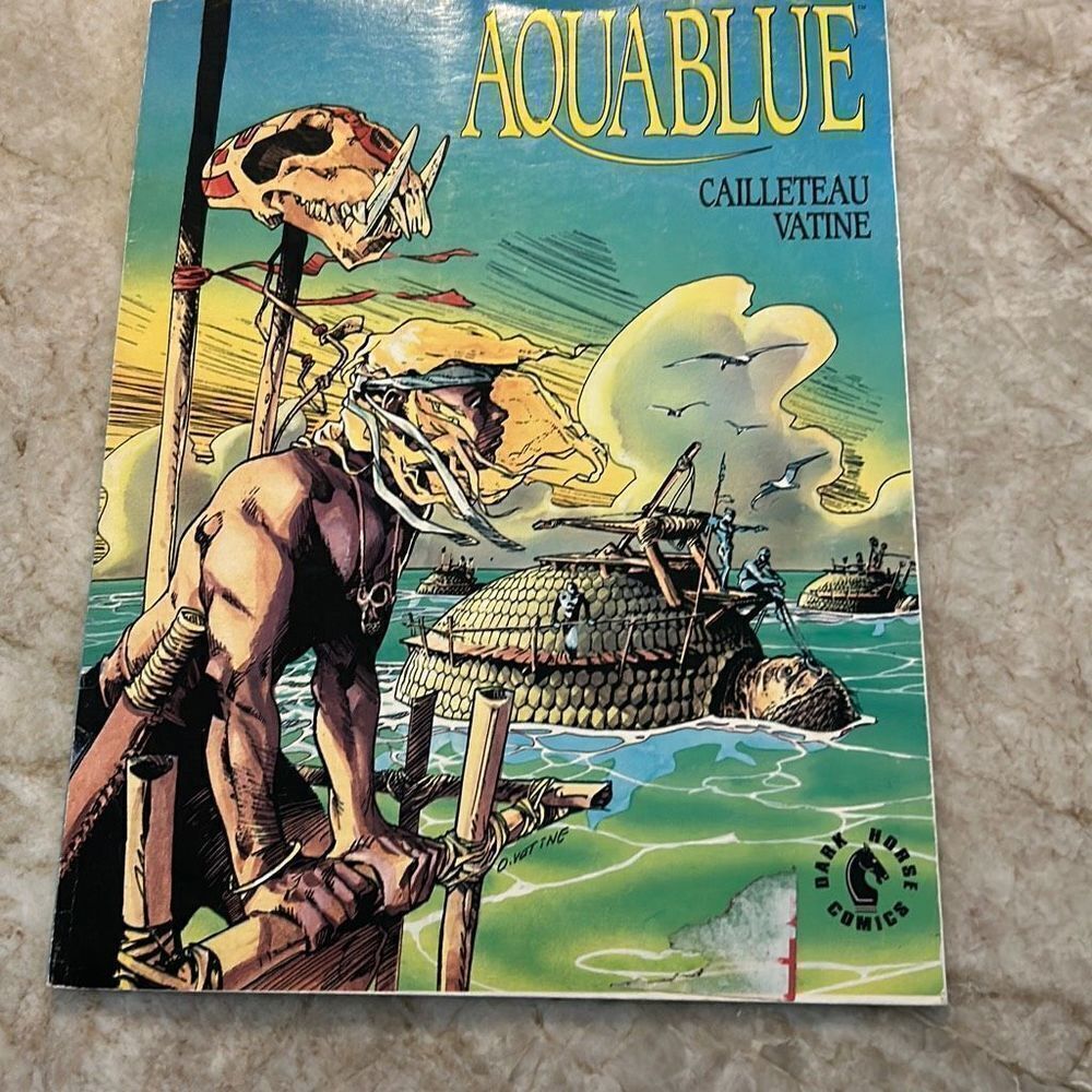 AQUABLUE Vintage Comic Book